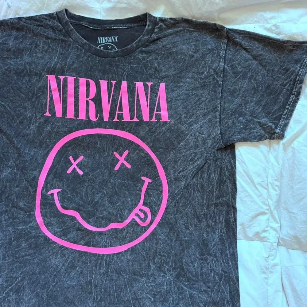 Nirvana smiley graphic band tee L cotton casual emo gunge skater black pink - Picture 5 of 8